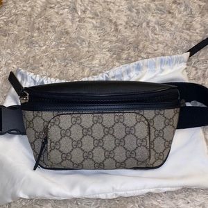 GUCCI SUPREME BELT BAG